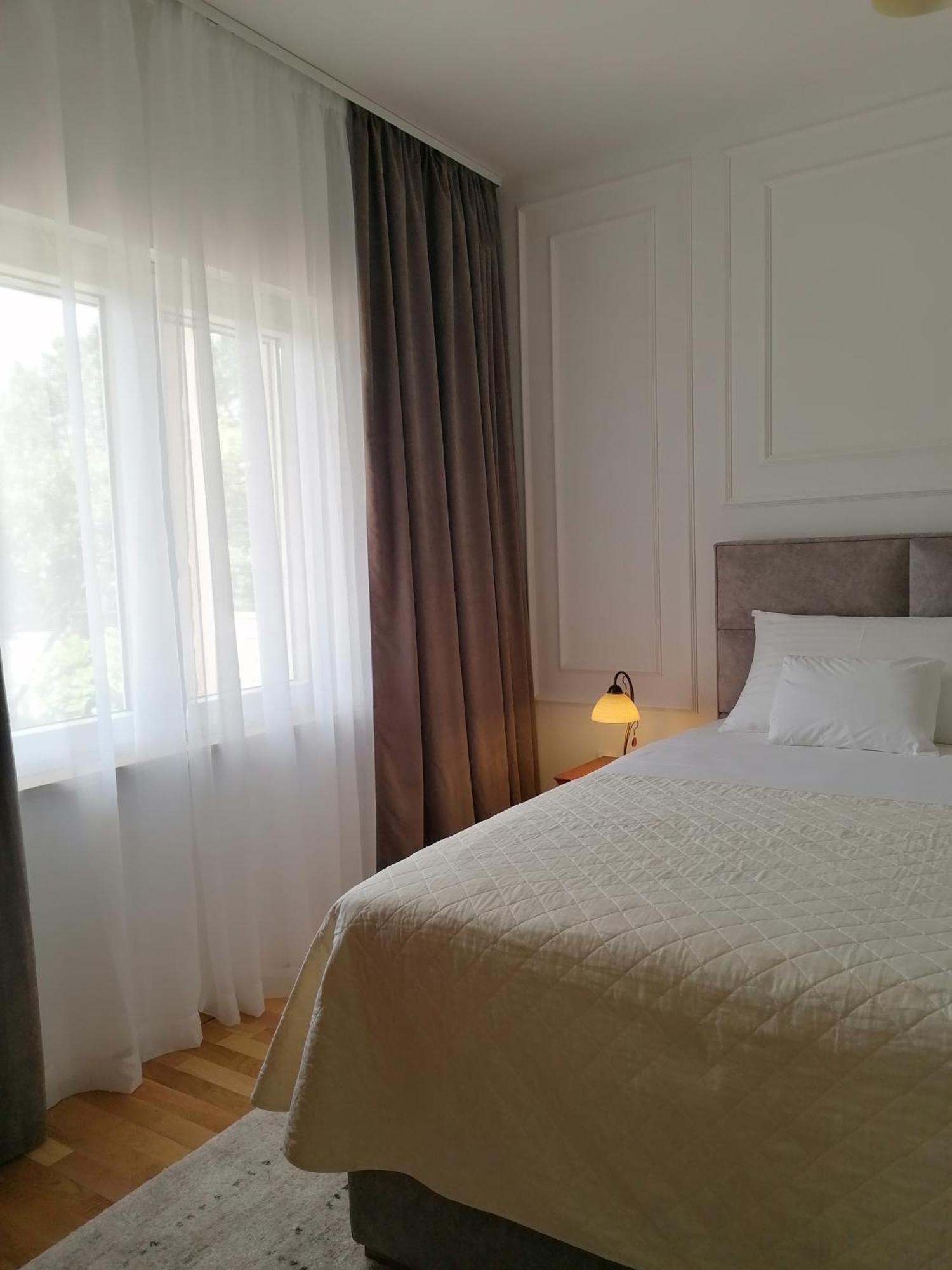 Green Park Apartments 2 Дубровник Экстерьер фото